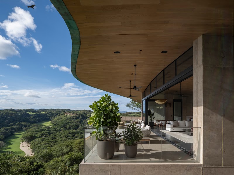 The Smart Villas