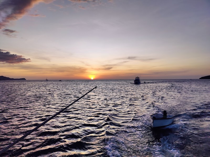 Papagayo - Fishing Charters