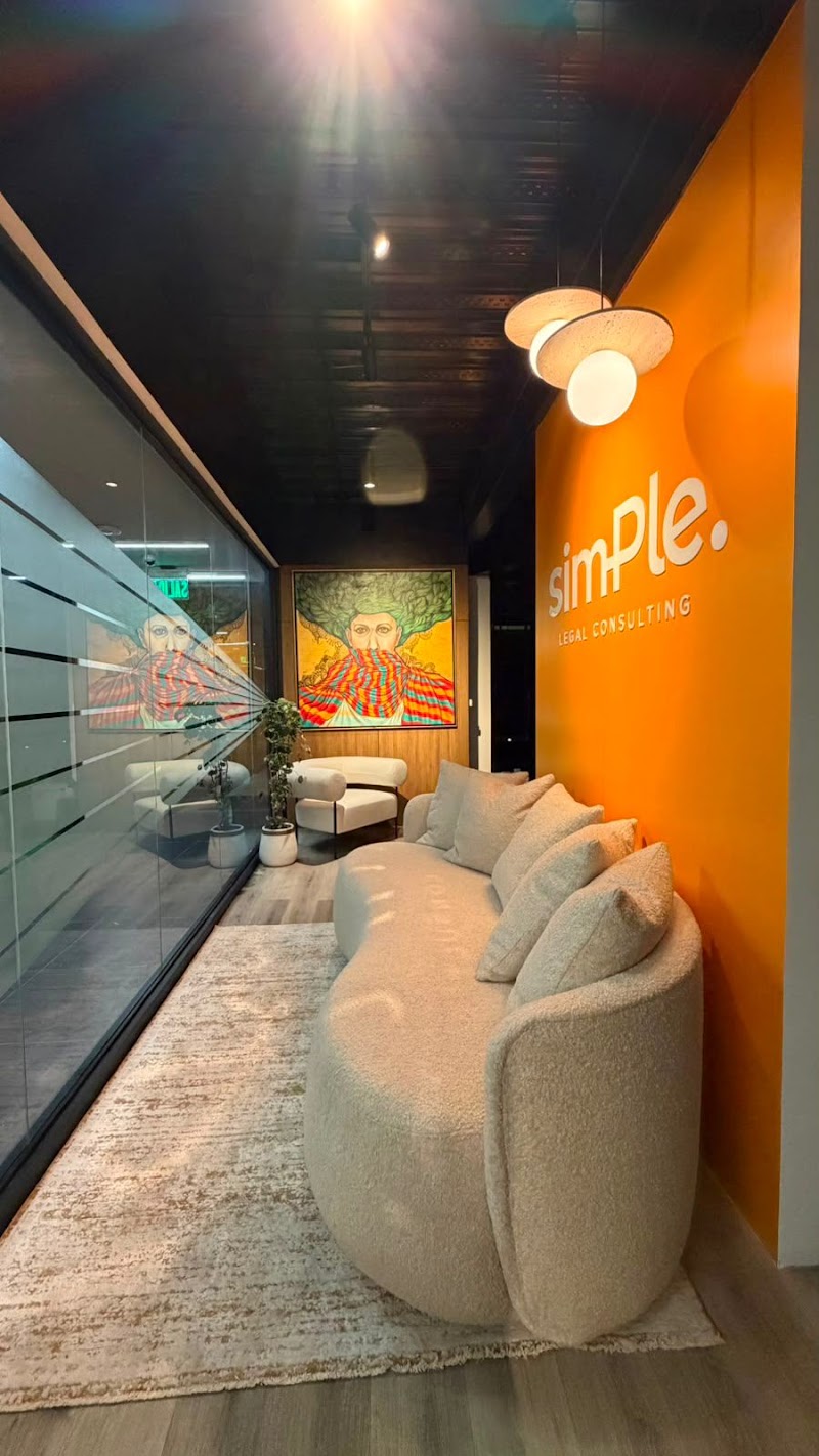 Simple Legal Consulting (SLC): Abogados Migratorio, Inversiones y Corporativos